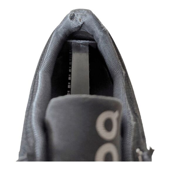 ON RUNNING Cloud 2.0 'Black White' Running Shoes Size 10 - Picture 14 of 14